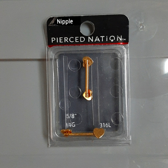 *Pierced* Heart-Shaped Nipple Jewelry - Picture 1 of 2